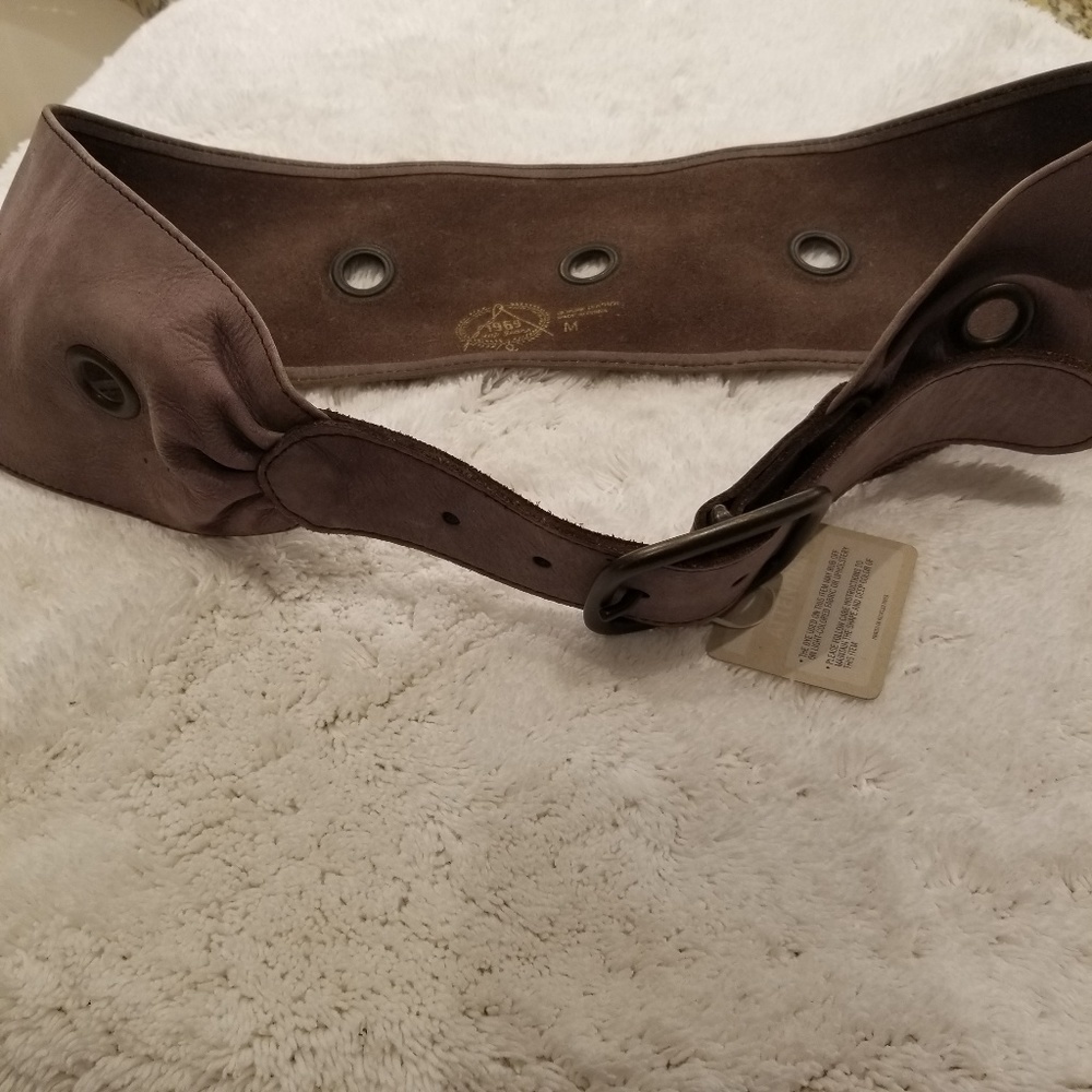 💝 gap belt size medium nwt